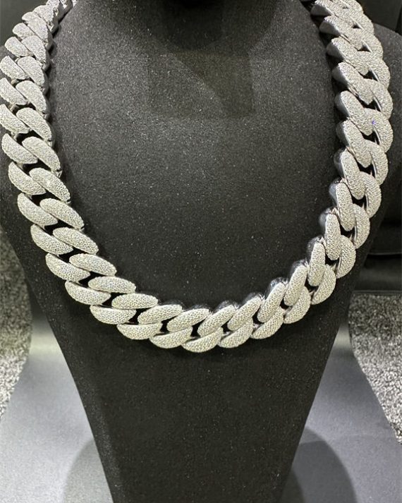 vvs-moissanite-925-sterling-silver-plated-18k-white-gold-icedout-luxury-cuban-chain-22mm22-inches-2