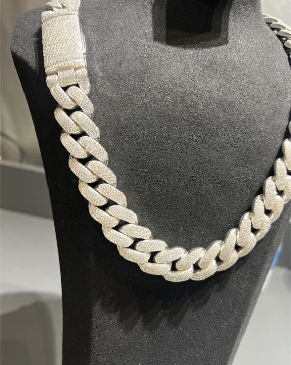 vvs-moissanite-925-sterling-silver-plated-18k-white-gold-icedout-luxury-cuban-chain-22mm22-inches