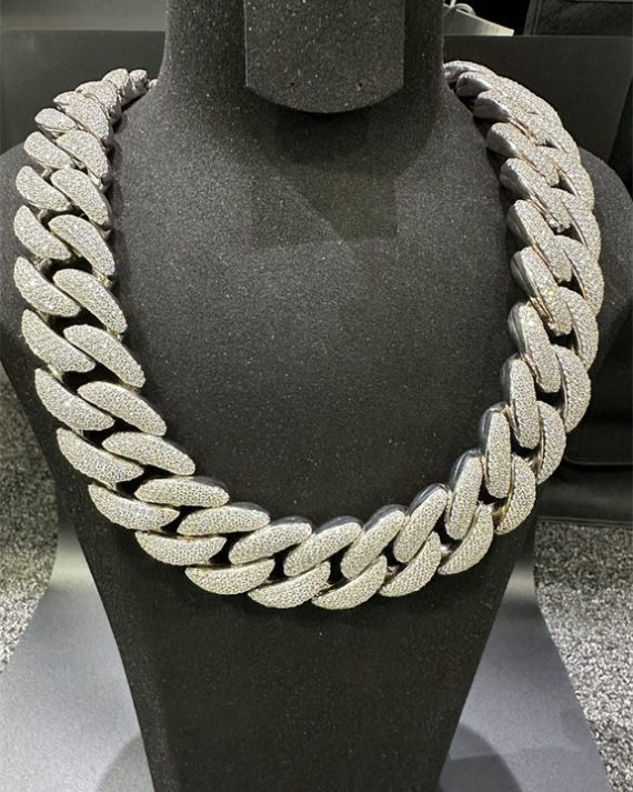 vvs-moissanite-925-sterling-silver-plated-18k-white-gold-icedout-luxury-cuban-chain-30mm22-inches